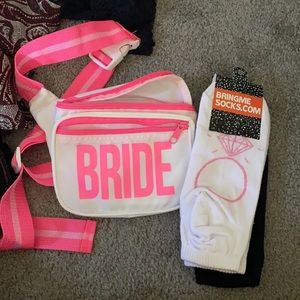 BRIDE belt bag & socks